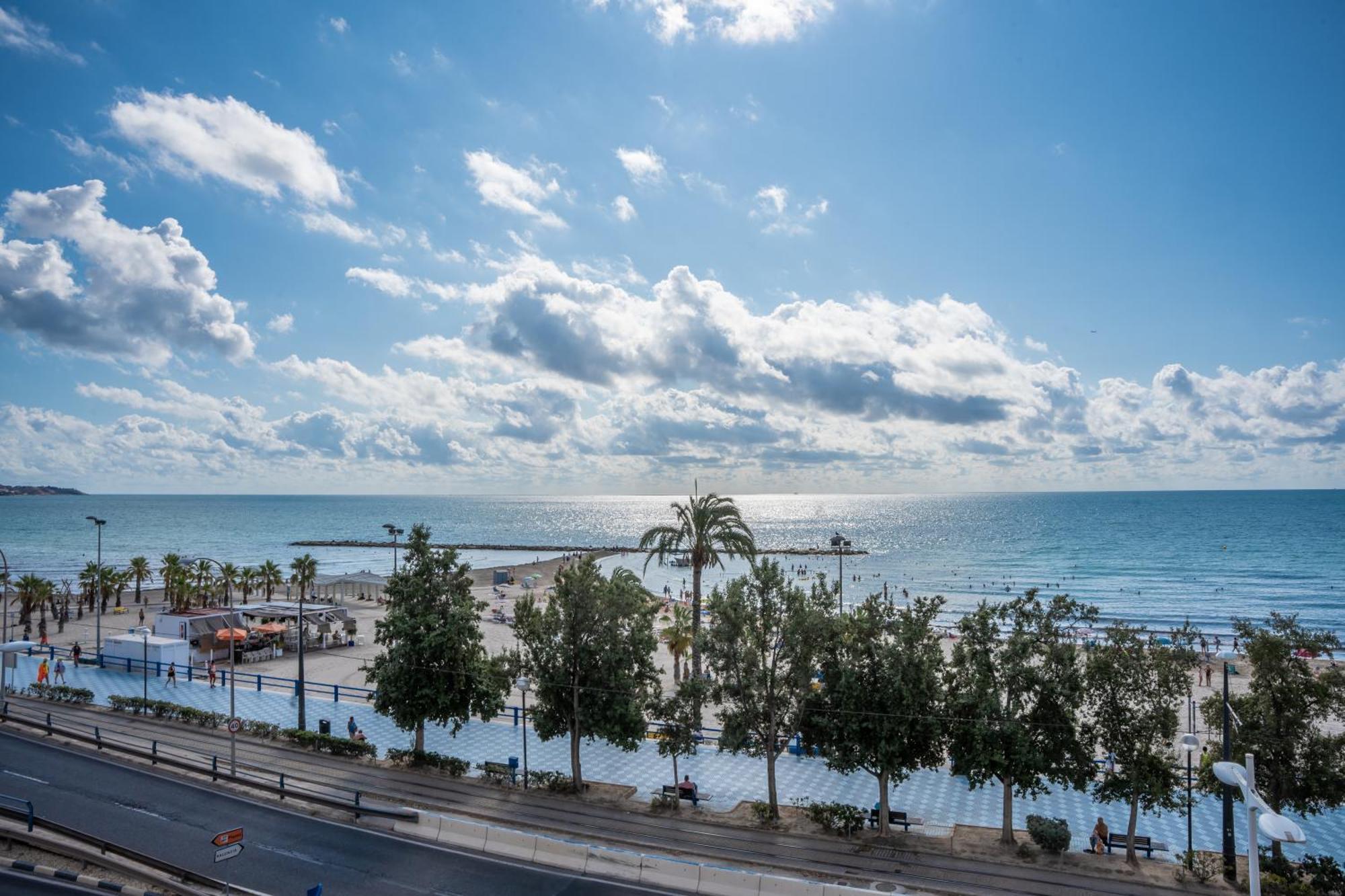 Mediterranean Loft Alicante Bagian luar foto
